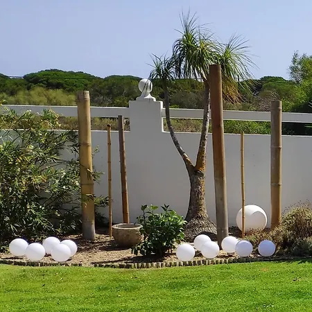 Alma Canos De Meca Villa
